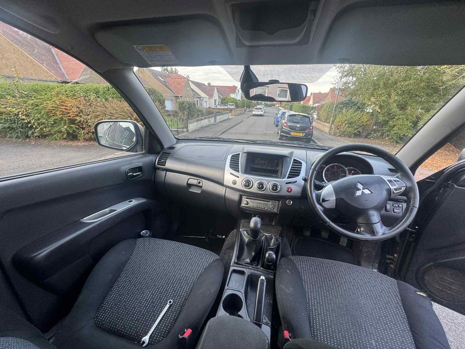 Vand Mitsubishi L200 2.5 DI-D Challenger  2016  2.5 DI-D 178 CP