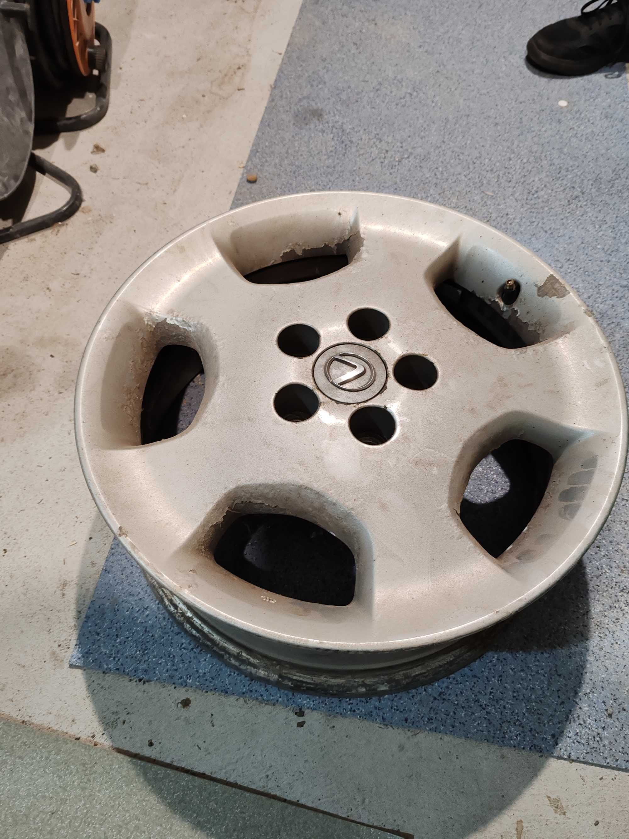 Vand jante R17 cu cauciucuri vara 235/55z R17