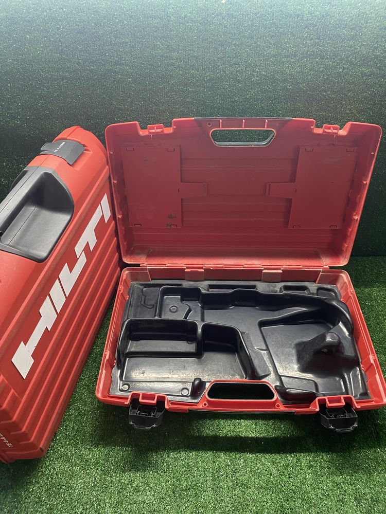 Курафи на Hilti с вложки