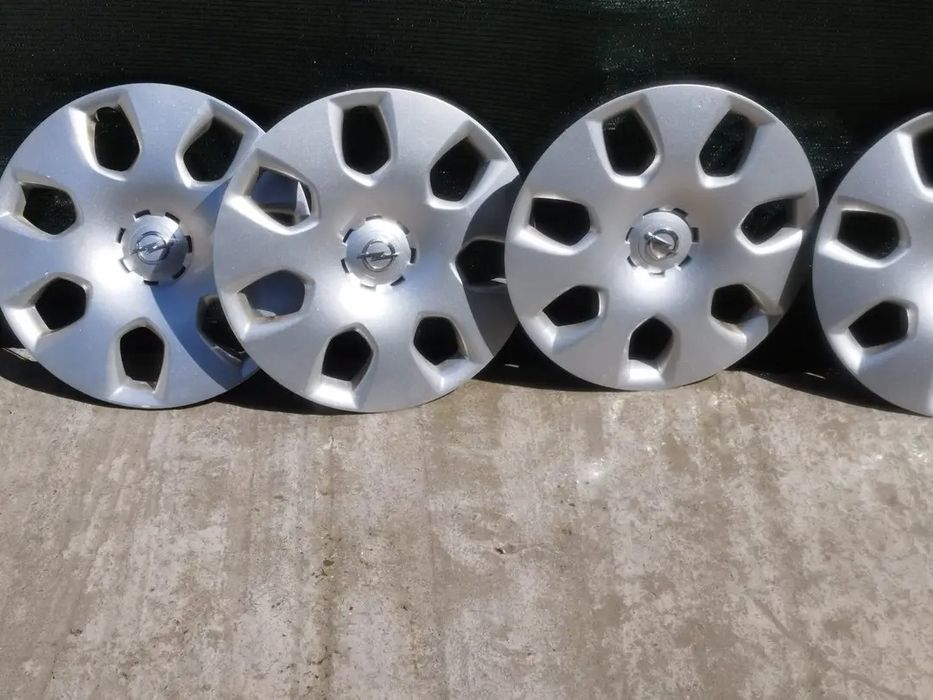 Anvelope de vânzare