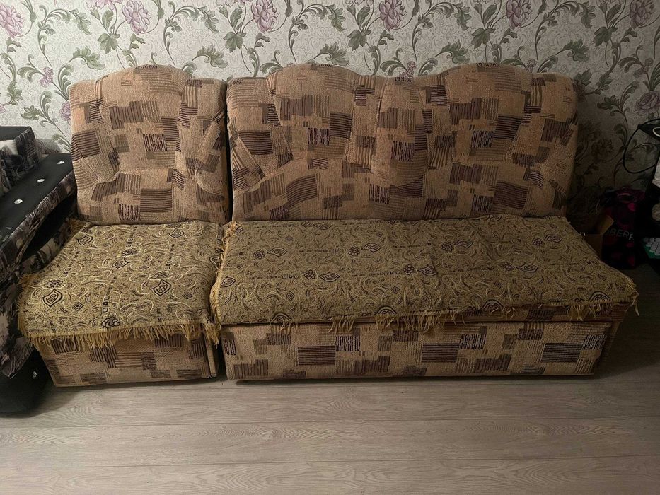 Диван для гостиной