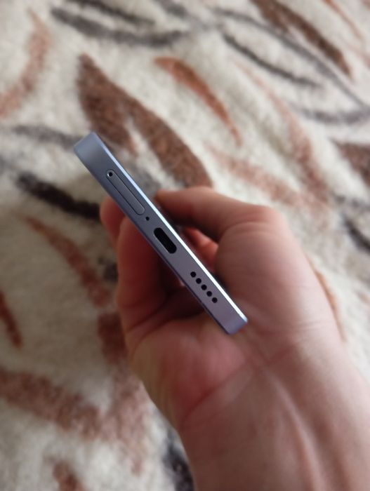 Vând redmi note 13 pro 5g impecabil pentru piese