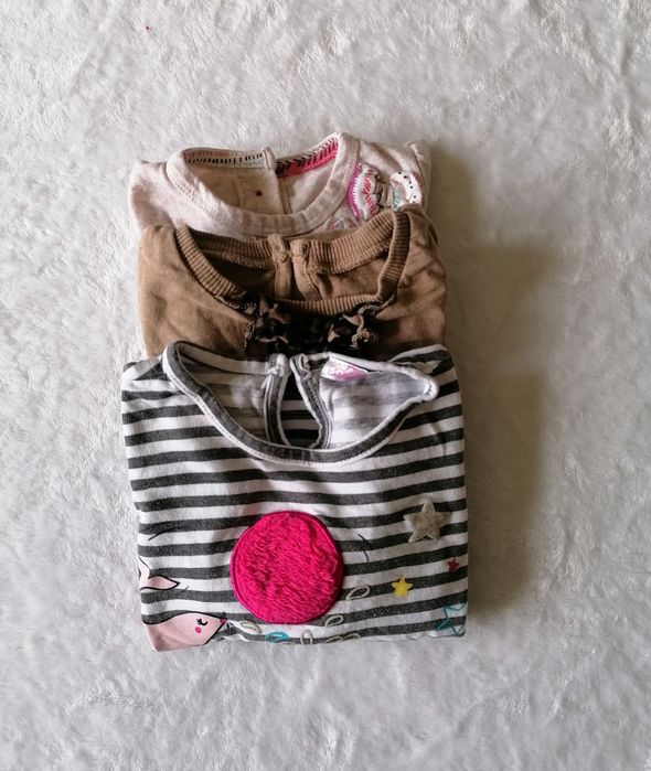 Бебешки блузи и комплекти