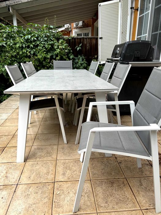 Masă de grădină GardenArt (2m) + 8 scaune – stare excelentă