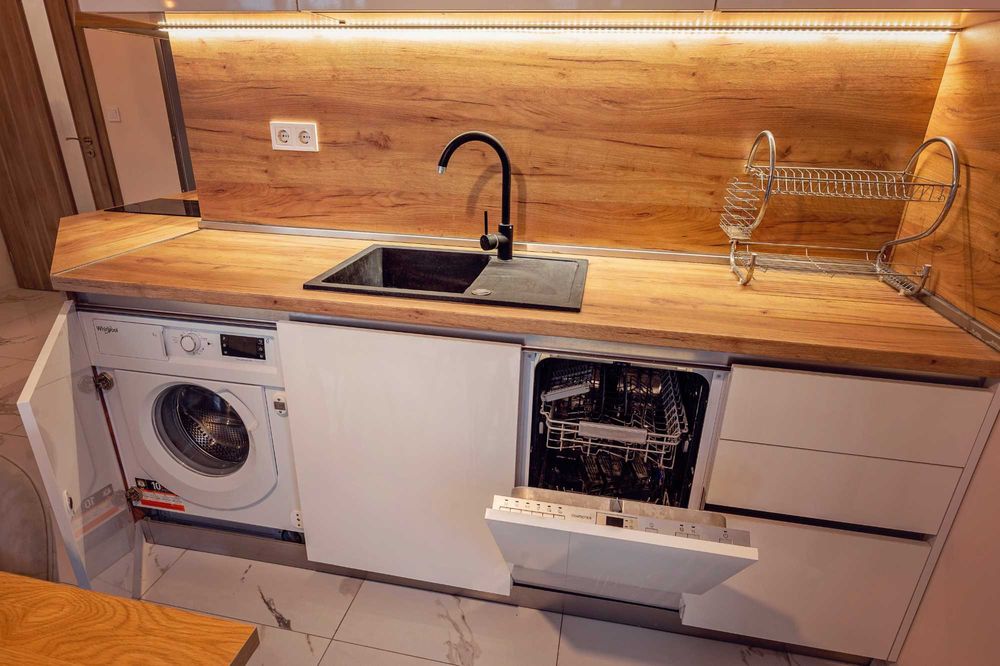 Собственик дава под Наем 2-СТАЕН до Техническия университет