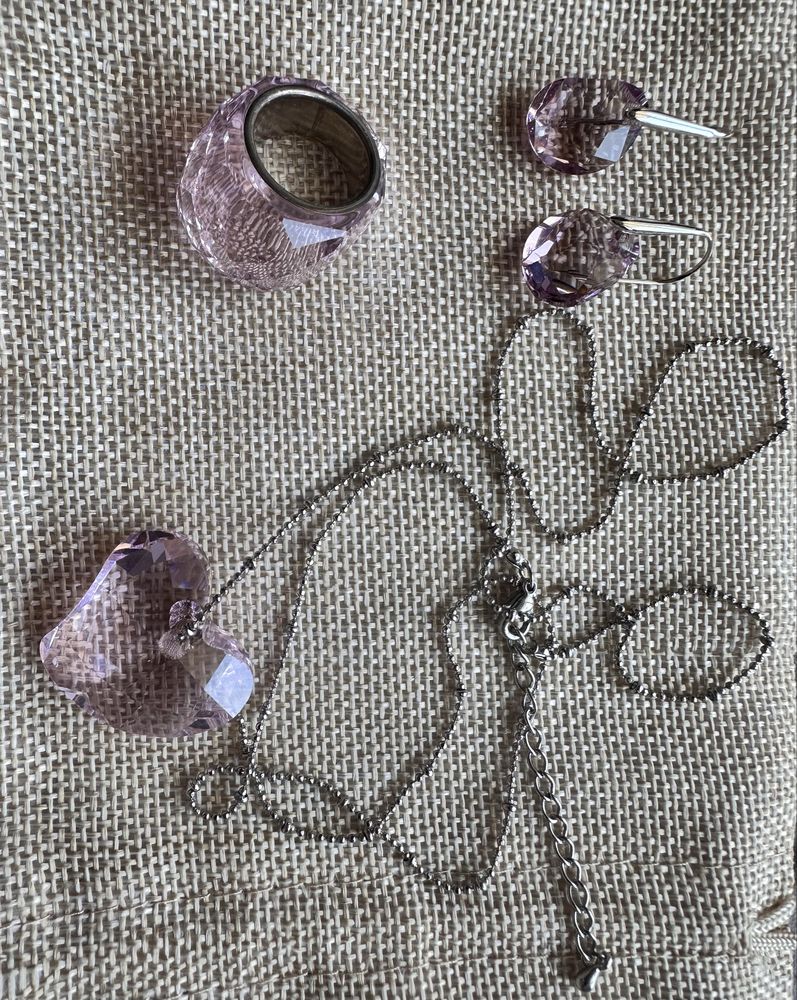 Комплект Swarovski pink crystal (пръстен,колие,обеци) оригинал