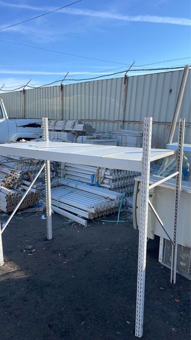 Стеллаж металлический для склада и офиса. Торг есть.