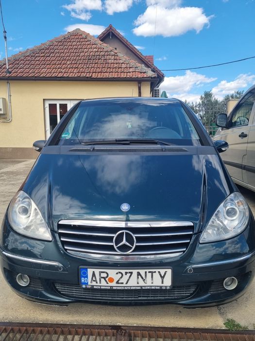 Vând Mercedes A class 200