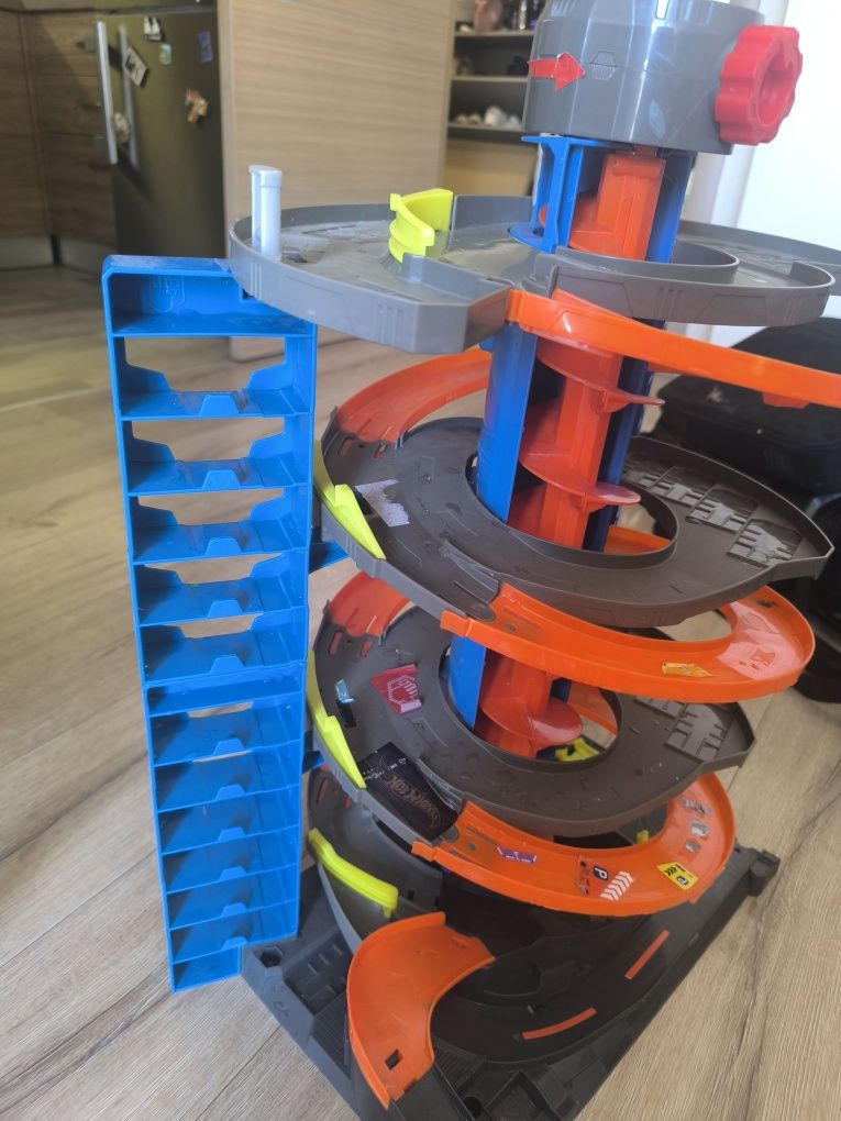 Писта hot wheels