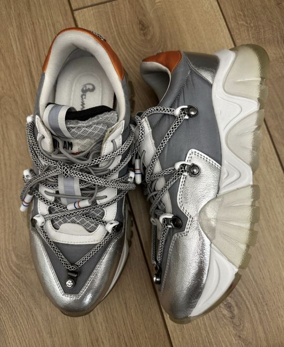 Страхотен модел сникърси  , 39 номер!