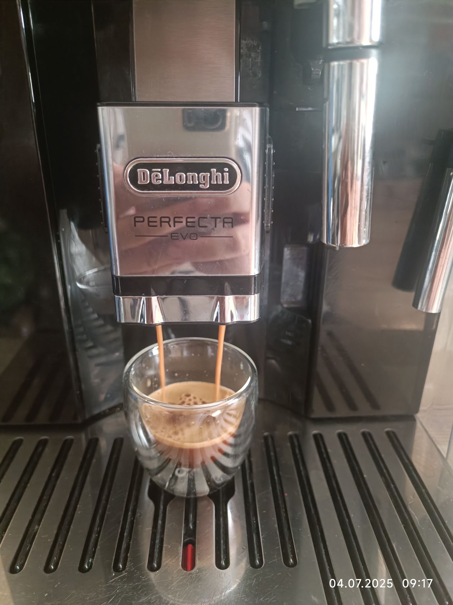 De'Longhi ESAM 420.40.B Perfecta Evo