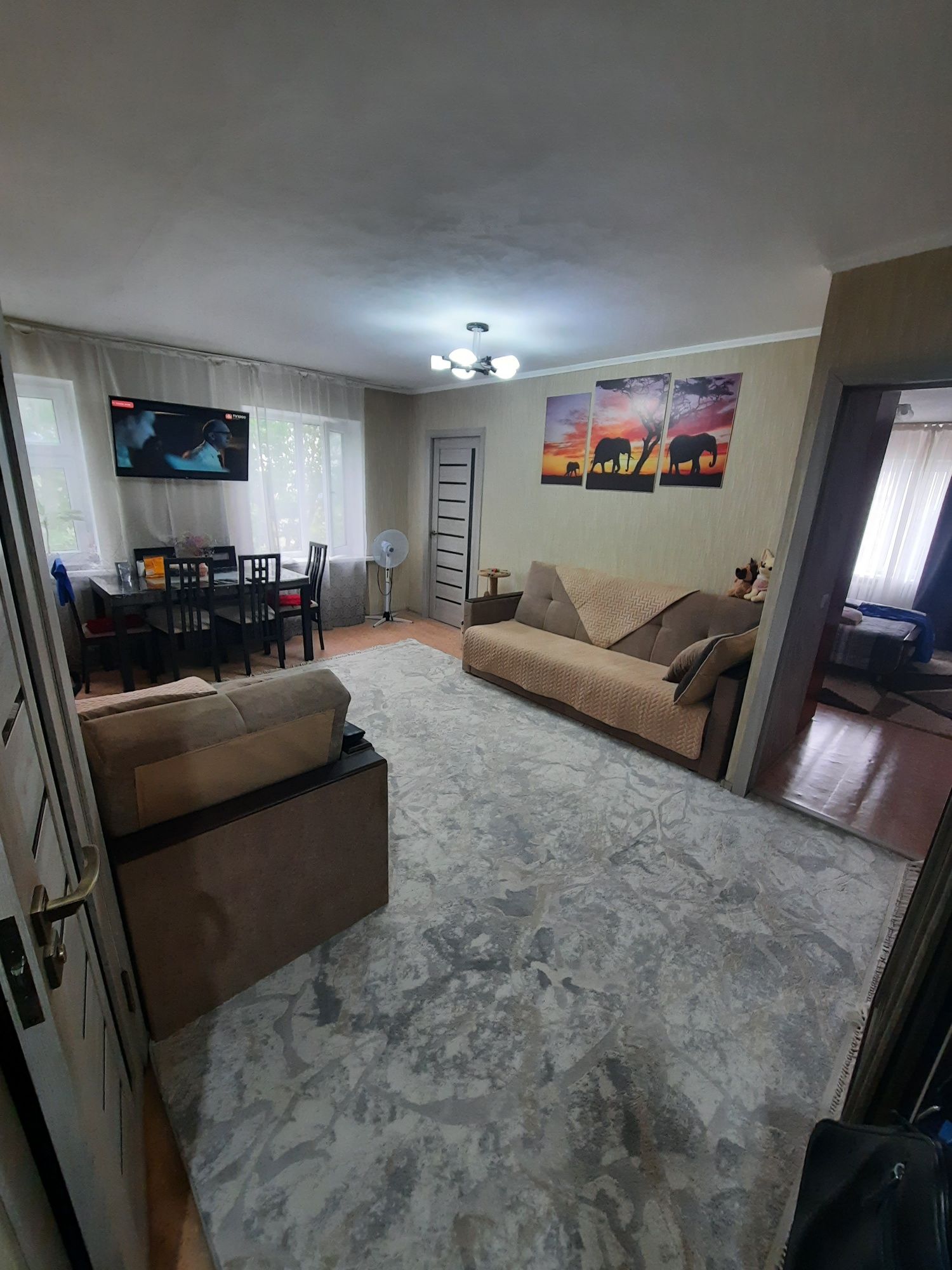 Продам 3 комнатную квартиру