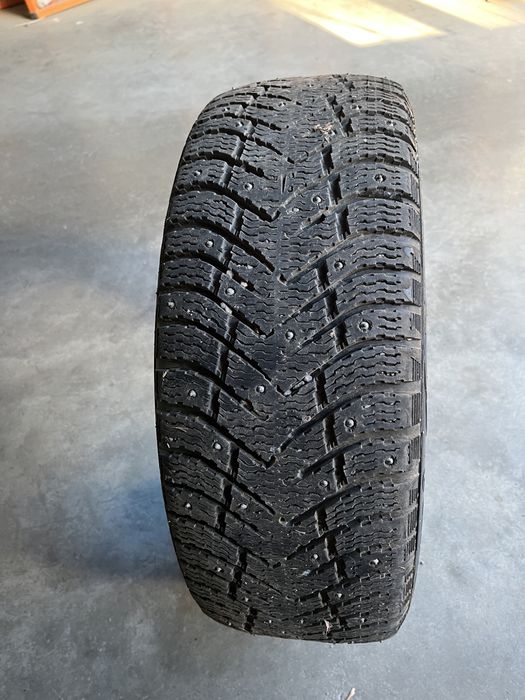 срочно продам шины