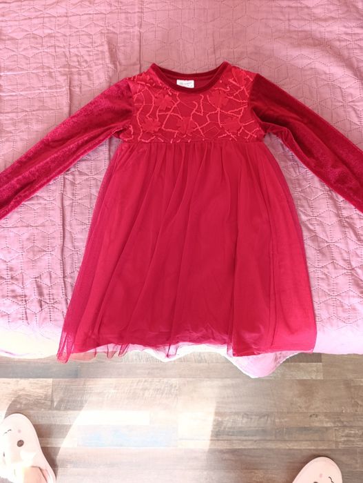 Черена детска рокля 110см