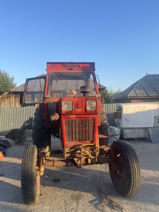 Tractor  romanesc U  650
