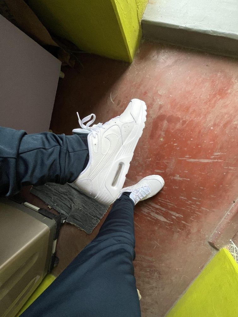 Nike Air Max White leather
