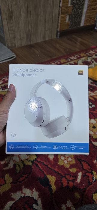 Продаётся Наушник Honor Choise