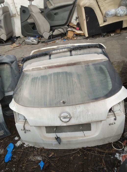 Заден капак за Opel Astra D 2013 година