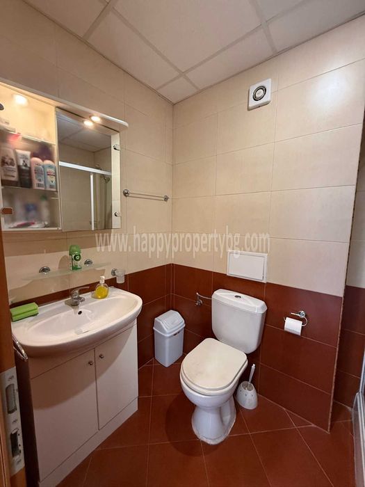 Продава се Двустаен апартамент в к.к. Слънчев бряг - 62 кв.м за 1081 €/кв.м - Снимка #8