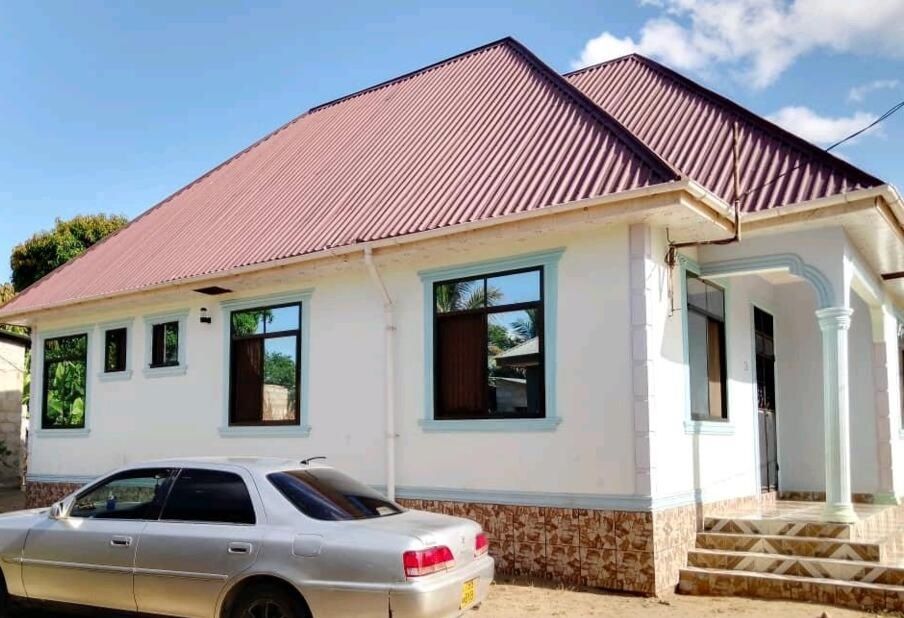 Дом 4-комнатный, земля, квартира, 15 км от столицы, Коянди