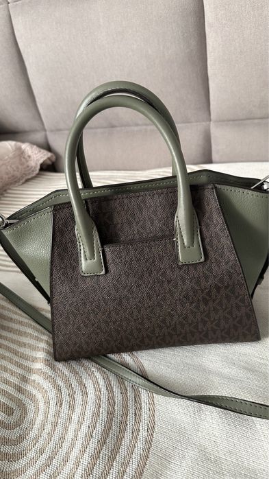 Сумочки кожаные оригинал МК michael kors