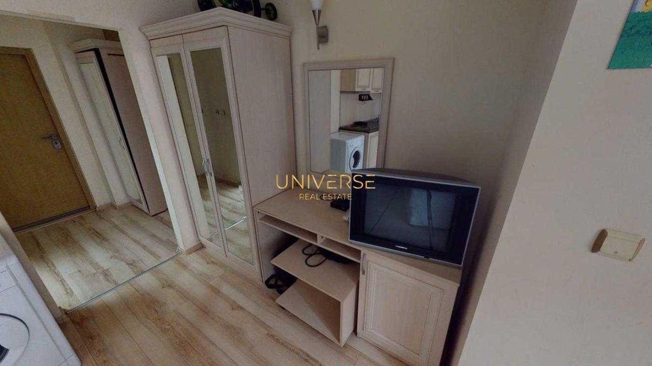 Продава се Двустаен апартамент в к.к. Слънчев бряг - 59 кв.м за 1000 €/кв.м - Снимка #3