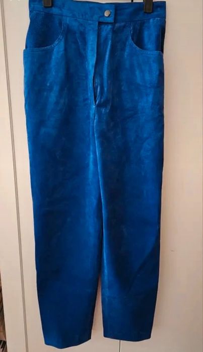 Pantaloni din piele naturală