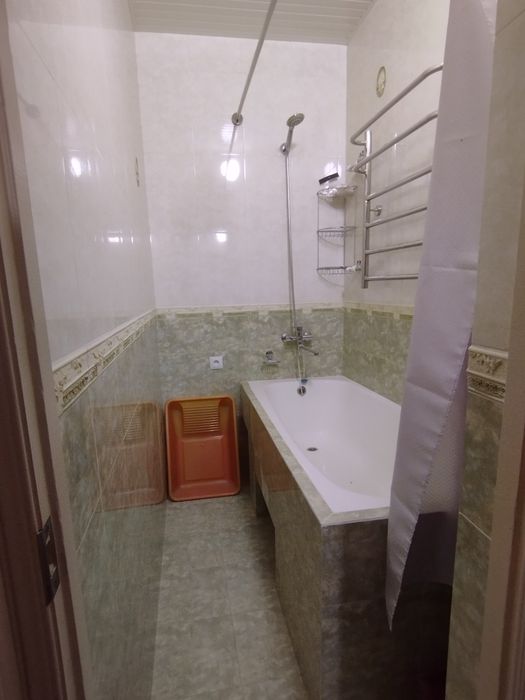 Сдается 3 комнатная квартира в яшнабадском районе, рисовый базар.