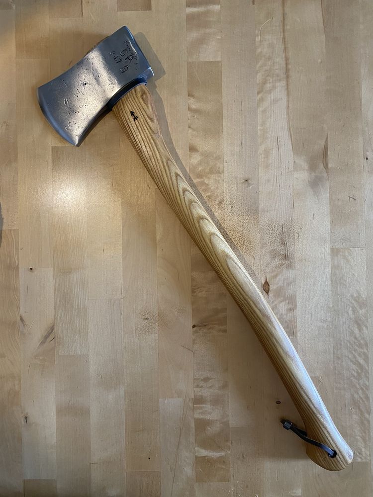 Vând topor de colecție Gransfors Bruk