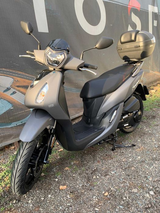 Scuter SYM Symphony , 125 cc, RATE ! Top - case ! Permis categoria B.