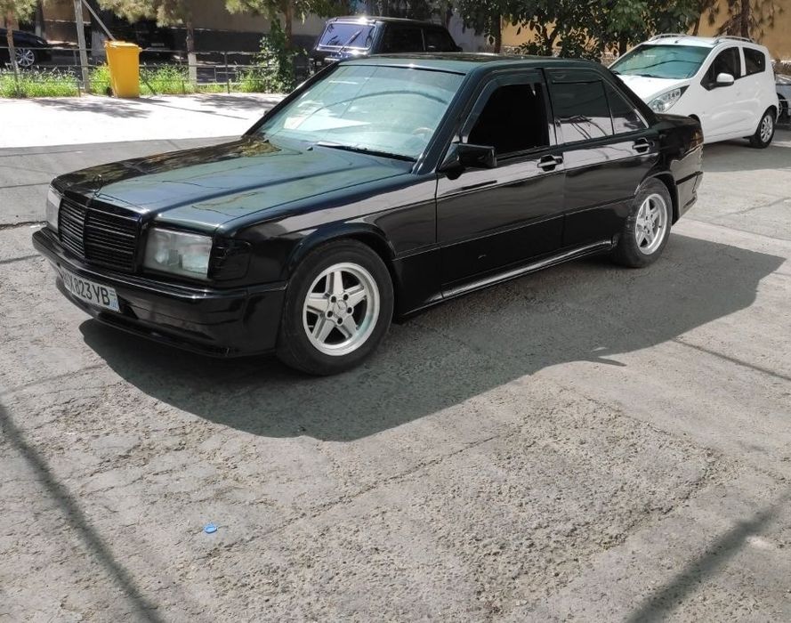 W190 cos worth 1984 M104 electron