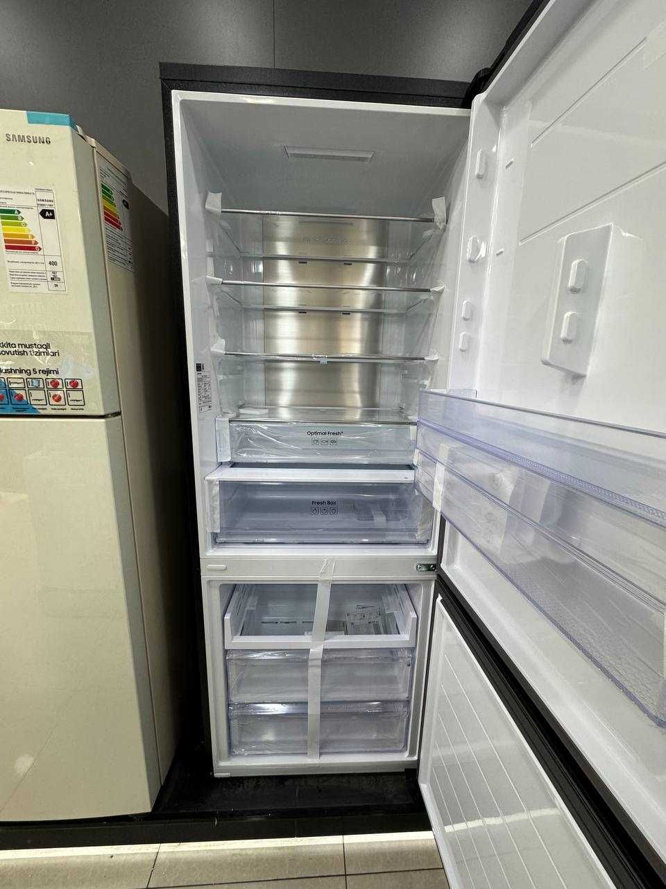 Холодильник SAMSUNG 492 л RB53DG703EB1WT