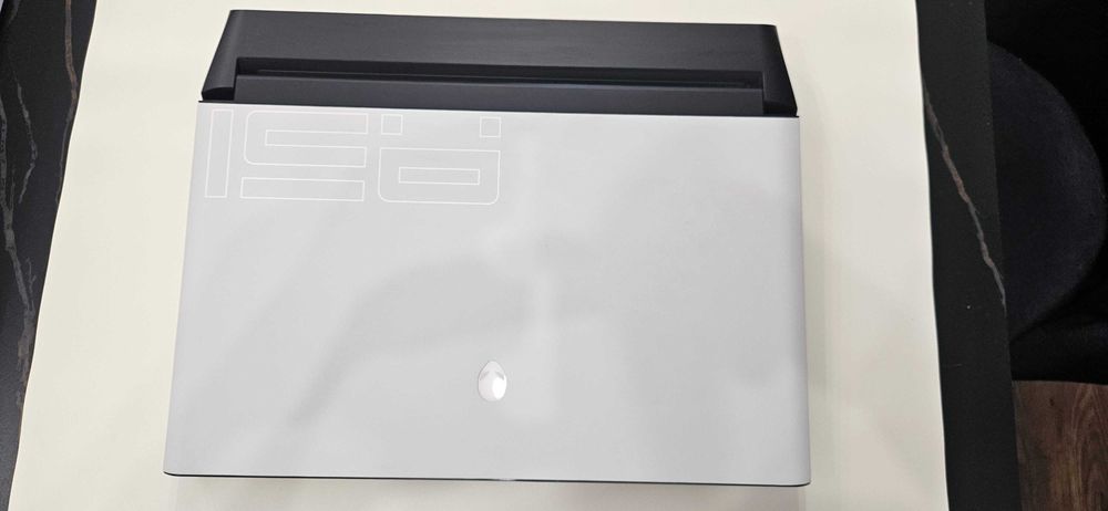 Alienware Area-51m, i9-9900K, RTX 2060, 56GB RAM + Комплект Alienware