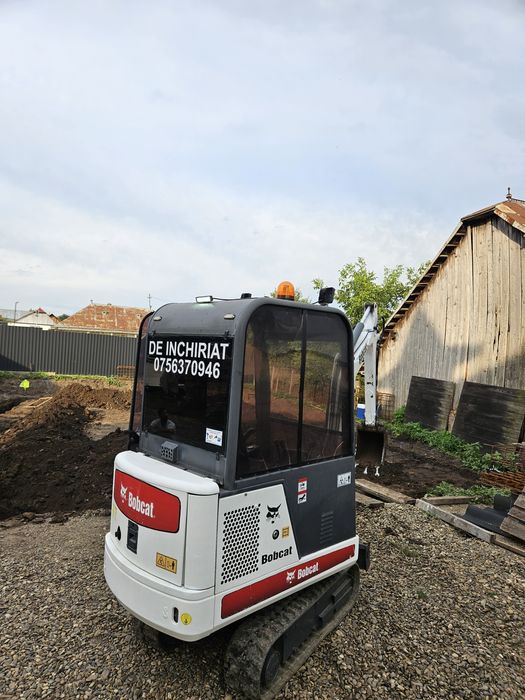 Miniexcavator Bobcat 320