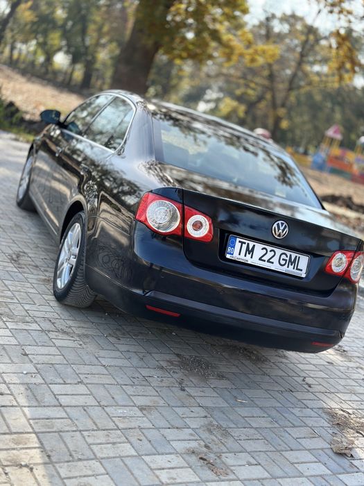 Vând Vw Jetta 2.0 BKD 140 cai 6 trepte 2007 Proprietar !