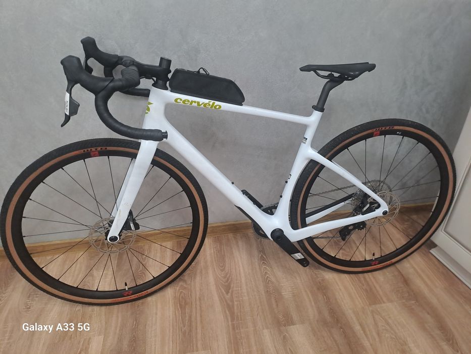 Vând bicicleta cervelo