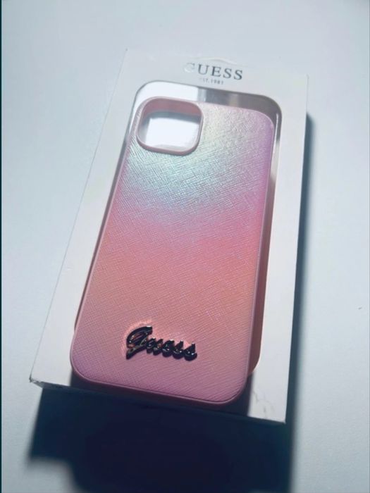 Husa Guess iPhone 13