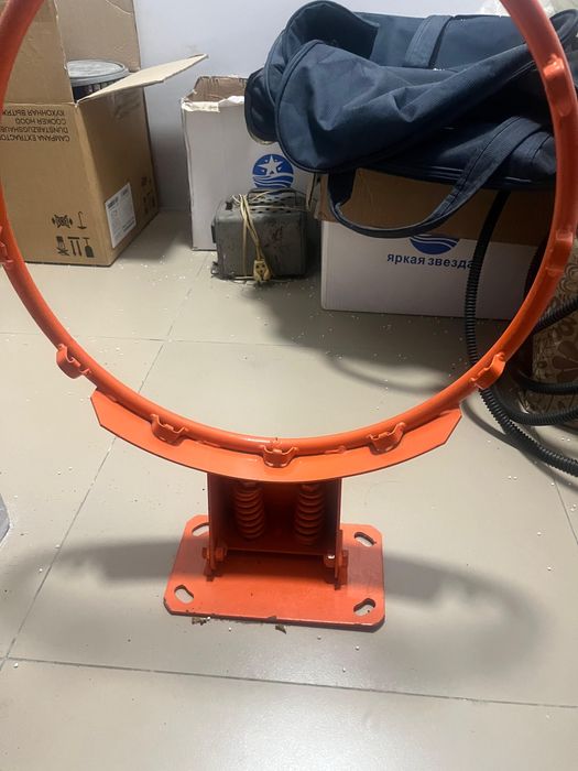 Баскетбольное кольцо в хорочем качестве