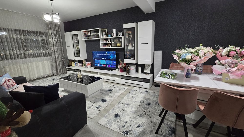 PF Vand apartament cu 2 camere in Valea Lupului