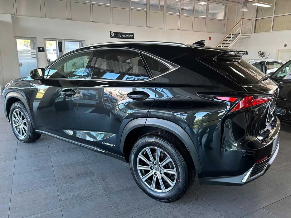 LEXUS NX300h 2,5 Hybrid  2020