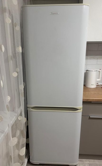 Продам холодильник Бирюса