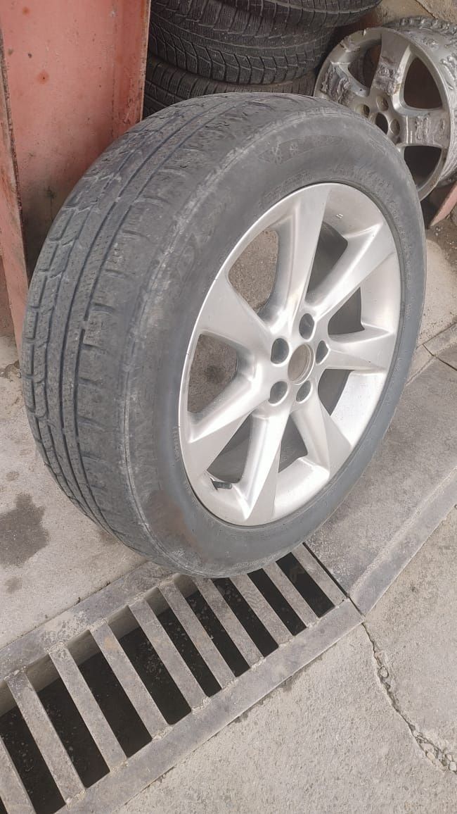 Шины Roadstone sport 4шт(без дисков)