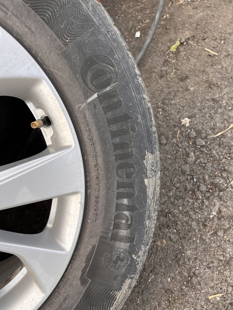 Резина летняя 225/60 R17