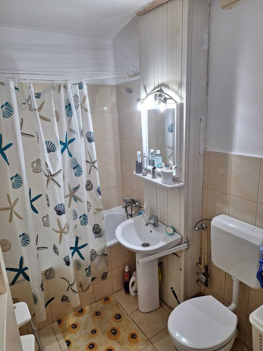 Apartament cu 3 camere la Târgu Secuiesc de vânzare