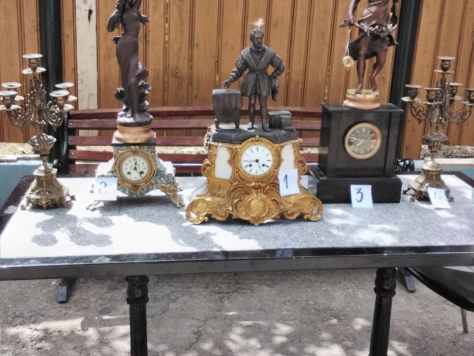 Ceas șemineu cu statuieta