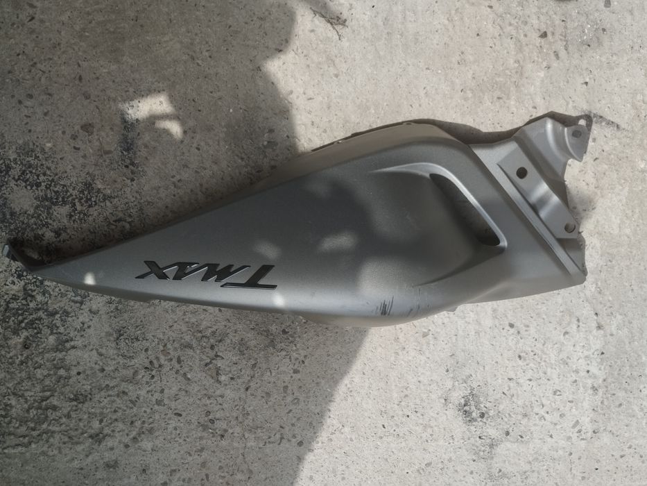 Carena Laterala stanga spate pentru Yamaha Tmax model 2012