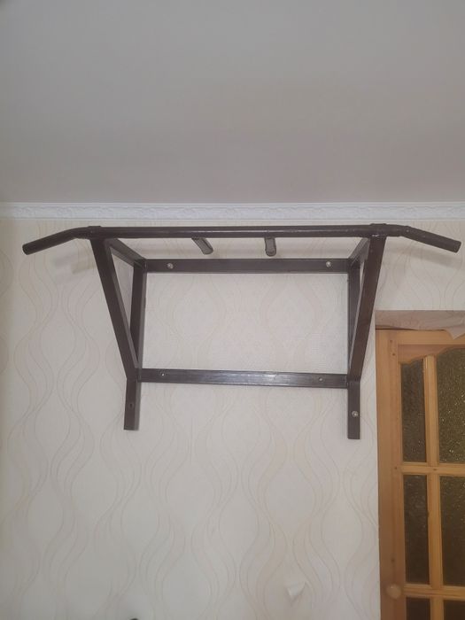 Турник  металический