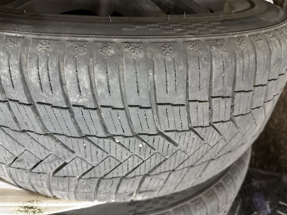 Anvelope M+S 225/45/17