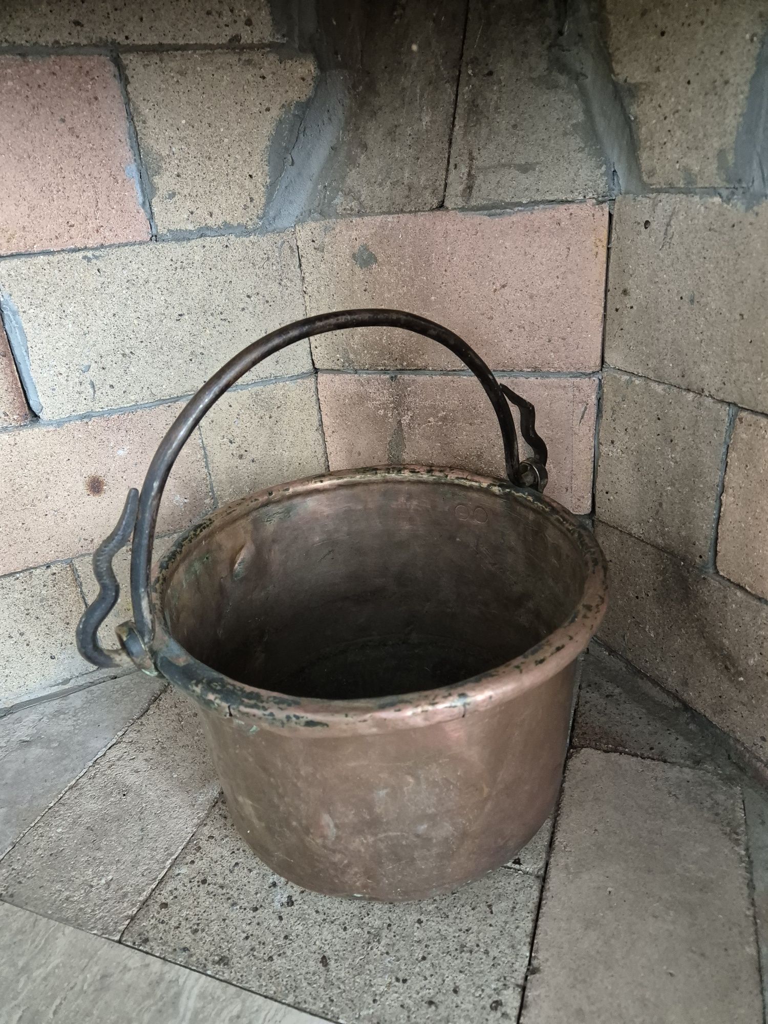 Ceaun vechi din cupru