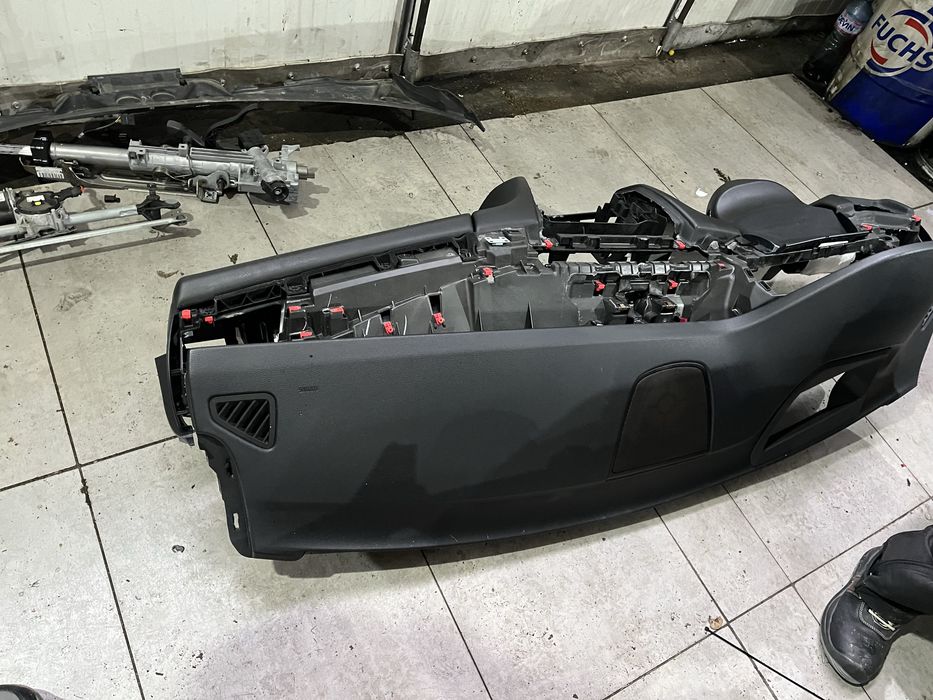 Арматурно табло бмв х5/х6 ф15/ф16 ( armaturno tablo bmw f15/f16 )